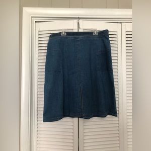 Universal Thread plus midi Jean skirt with slit